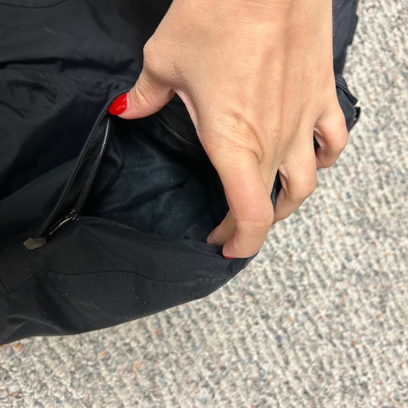 Columbia Women's Snow Pants - Picture 9 of 14